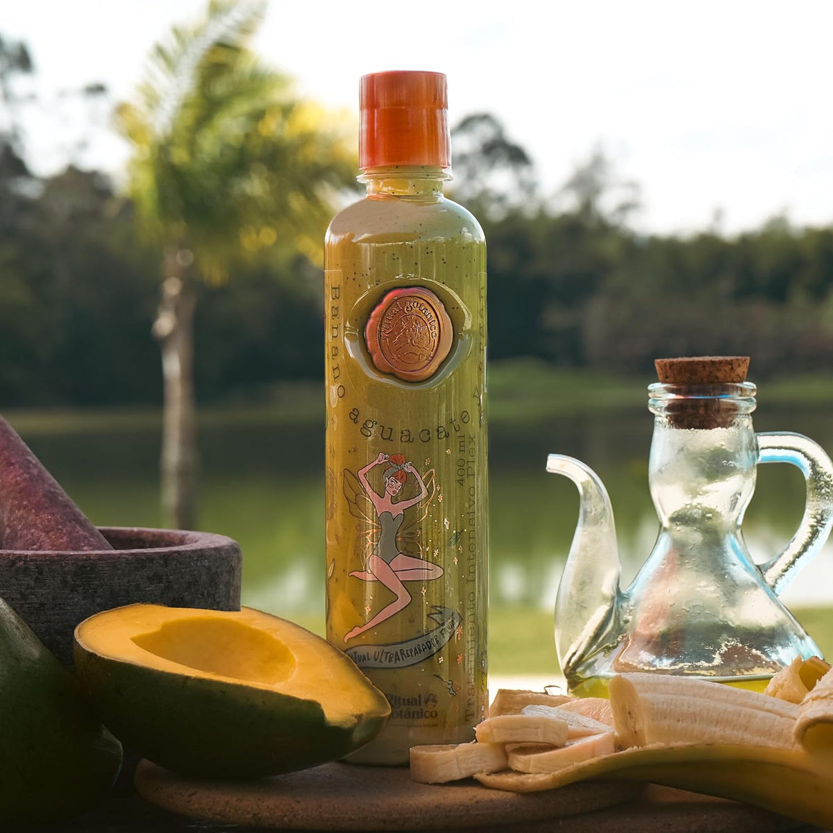 Tratamiento Natural Intensivo Plex con Banana, Aguacate y Argan,Sin Dimethicone ni silicon 400 ml., green
